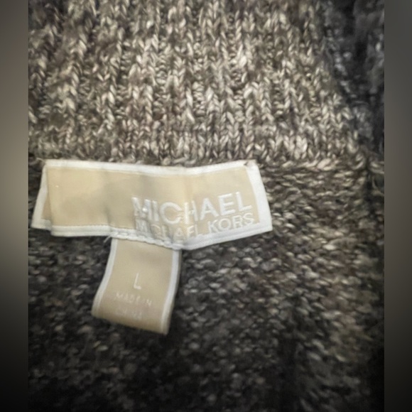 Michael Kors Sweater - Picture 8 of 11